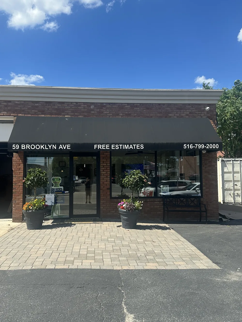 Free auto body repair estimate at Mid-County Collision in Massapequa NY
